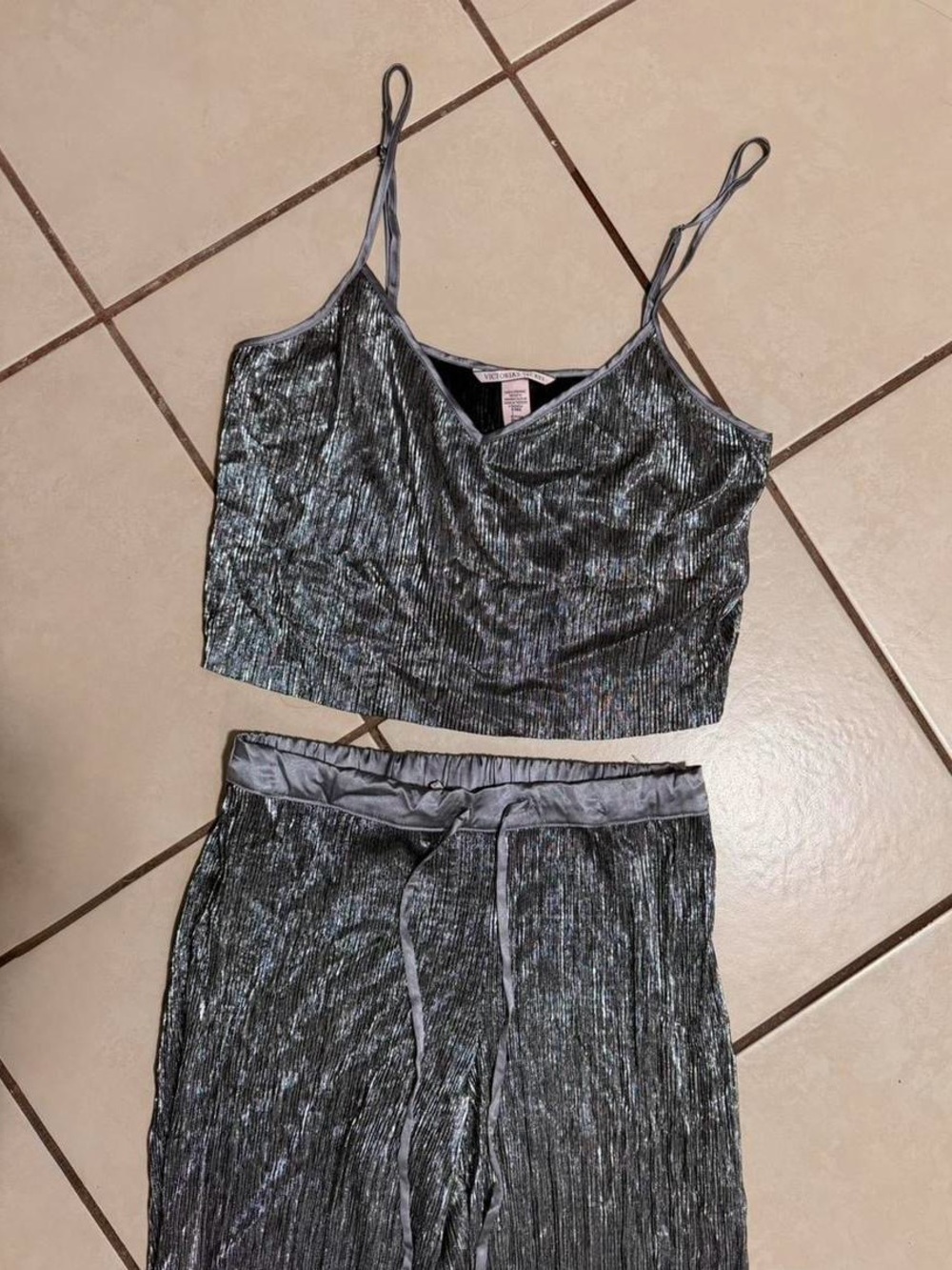 Victoria's Secret SILVER Pleated Plisse Sleep Set Top & Lounge Wide Leg Pants